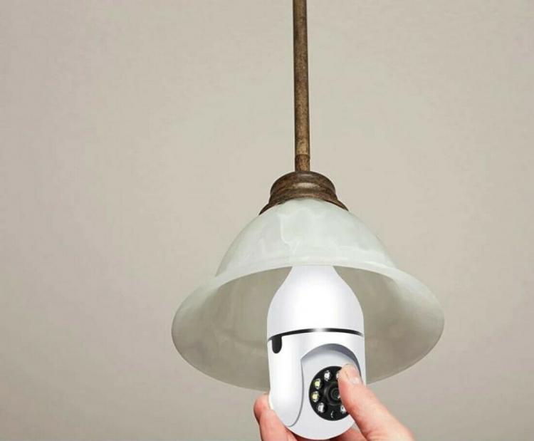 Telecamera E27 Ip Lampadina Nascosta Da Interno 360 Gradi Wireless Wifi Ptz Spia