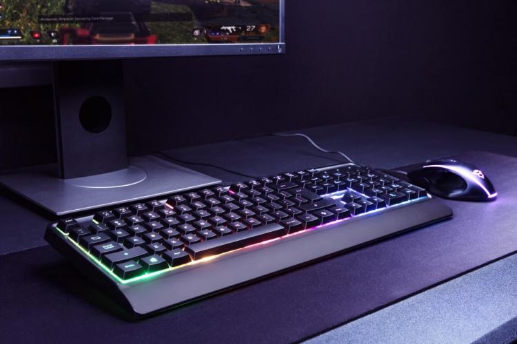 Trust Tastiera Basic Gaming Led Keyboard Retroilluminata Multicolore Pc Da Gioco