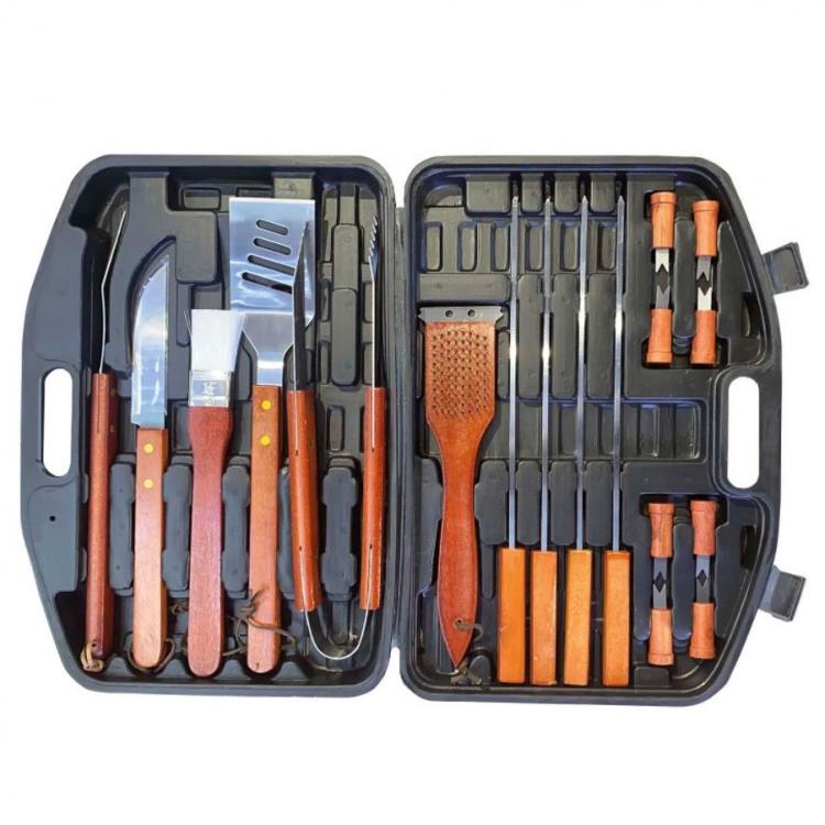 Set Accessori Barbecue 18Pz Con Valigetta Kit Utensili Bbq Legno Griglia Posate