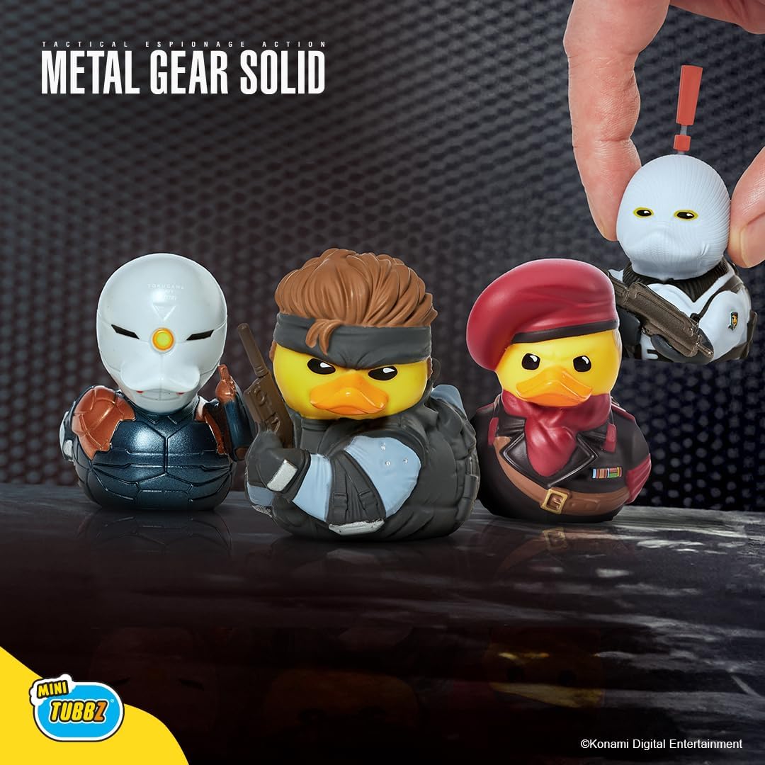 Tubbz Mini Metal Gear Solid "Snake" Paperella Figure 9Cm