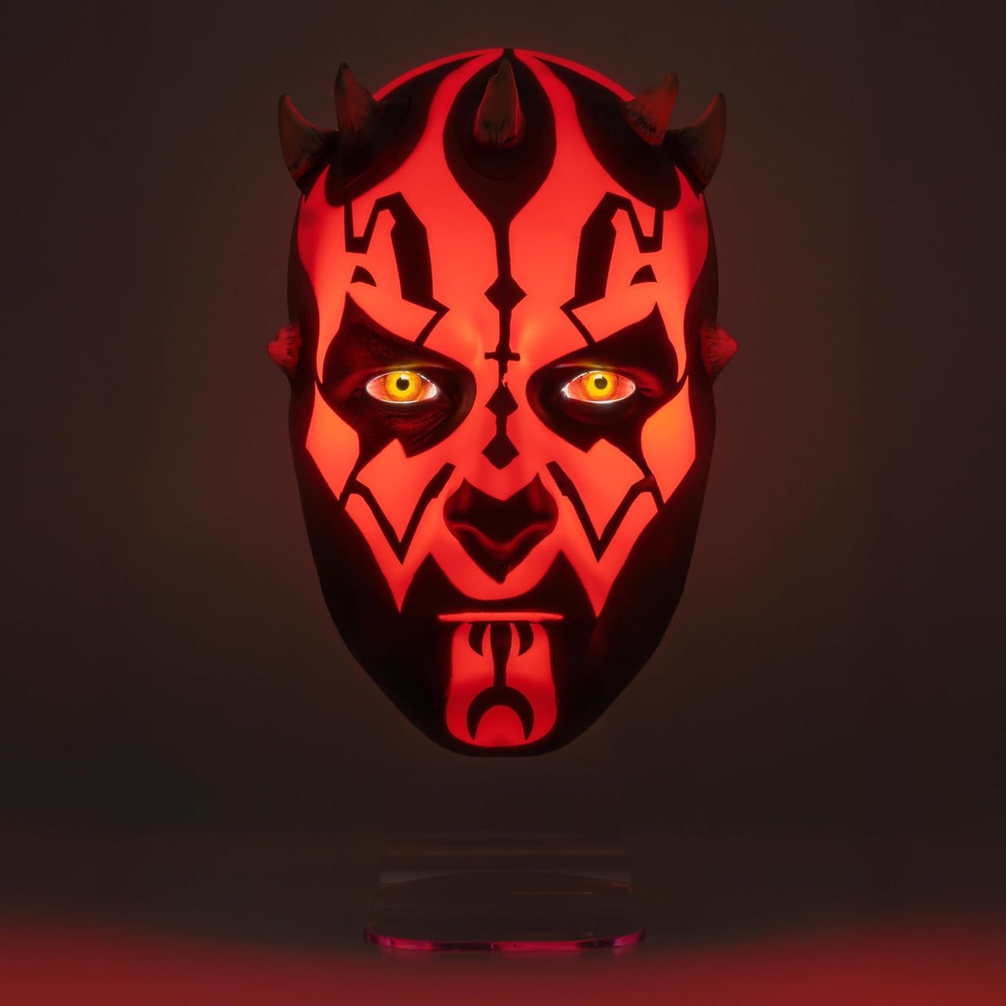 Paladone - Star Wars Darth Maul Light – Lampada da viso a LED, montaggio a parete o da scrivania, luce USB o alimentata a batteria, per camera da letto, set di giochi e collezionisti