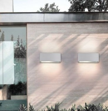 Plafoniera Da Esterno Applique Doppia Luce Acciaio Vetro E27 Lampada Led Bianco