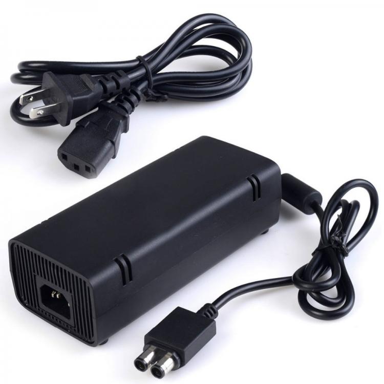 ALIMENTATORE PER CONSOLE CARICATORE XBOX 360 SLIM CAVO TRASFORMATORE AC ADAPTER