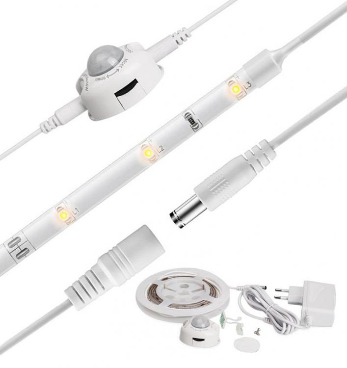 Striscia Led Con Sensore Di Movimento Luce Bianca 6000K Armadio Letto 12V Armadi
