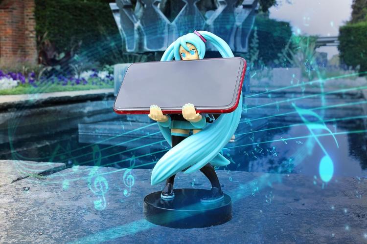 Cable Guys (Fortnite) Hatsune Miku Statuetta Base Ricarica Smartphone Controller