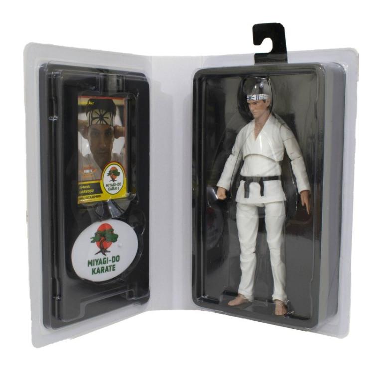 DIAMOND TOYS COBRA KAI : DANIEL LARUSSO VHS LIMITED EDITION ACTION FIGURE 16 CM