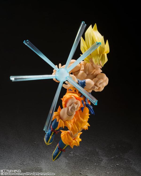 BANDAI SH FIGUARTS : DRAGON BALL Z (SUPER SAIYAN SON GOKU) ACTION FIGURE 15CM