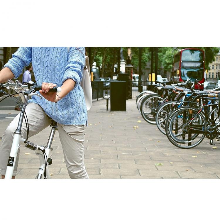 The One Indicatori Di Direzione Led Per Monopattini Bici Frecce Winglights Pop