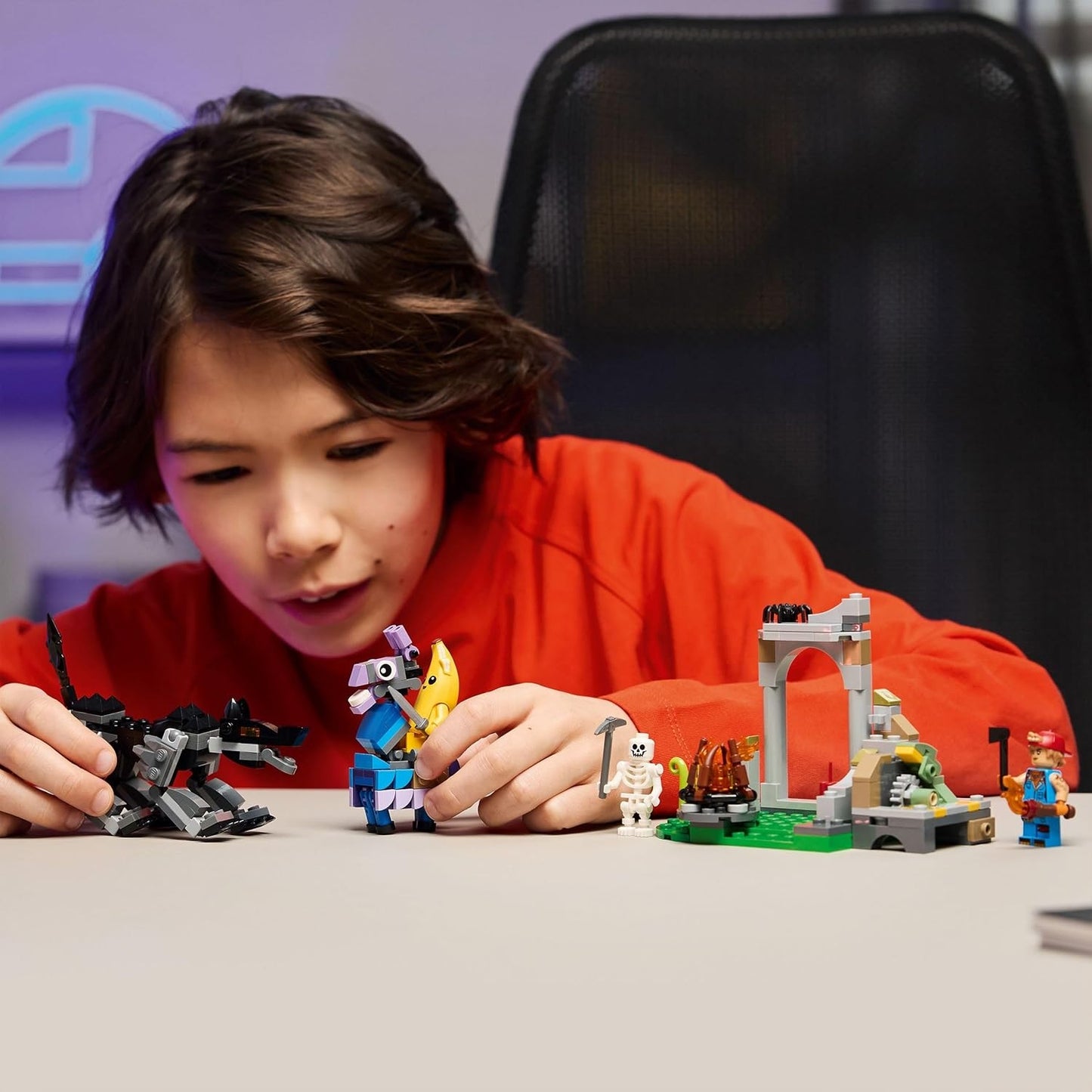 Lego - Fortnite 77075 (Campo di Bananita e Starter) Lama Delle Scorte Costruzione da 250 pz 7+