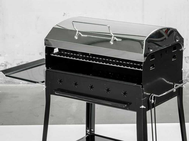 Ferraboli Barbecue Garda Carbonella Carrello Ruote Griglia 58X37 Grill Giardino