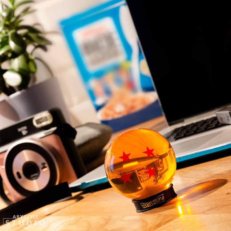 ABYSTYLE DRAGON BALL SFERA DI CRISTALLO 4 STELLE 75mm + PIEDISTALLO SFERE DRAGO