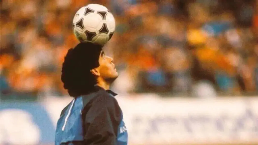 Minix: Diego Armando Maradona Riscaldamento Life is Life (Football Napoli 113) Figure