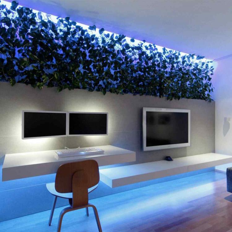 Striscia Strip Led 5050 Luce Multicolore Rgb 5M Metri + Controller Alimentatore