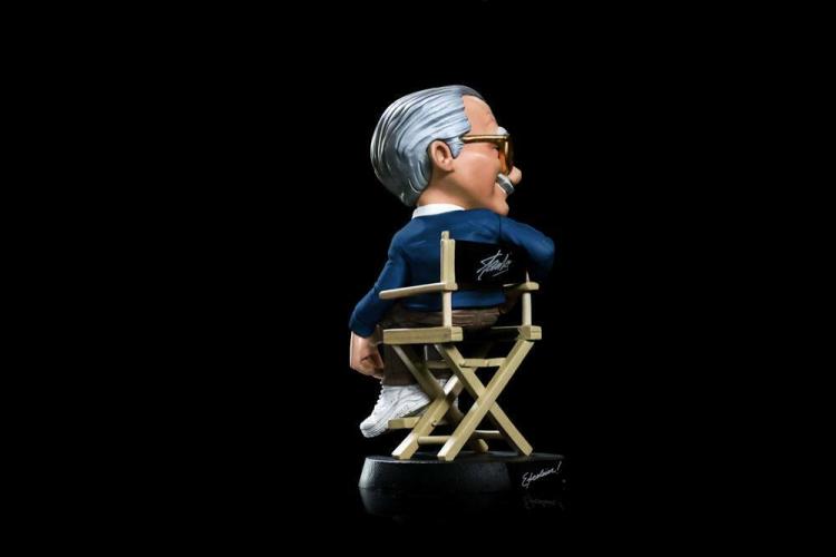 Stan Lee Mini Co. Statua Pvc Figure Blue Shirt Version 15 Cm Iron Studios Cinema