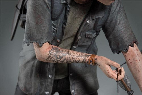 Dark Horse Deluxe: The Last Of Us 2 Ellie Con L'Arco Statua Action Figure 20cm