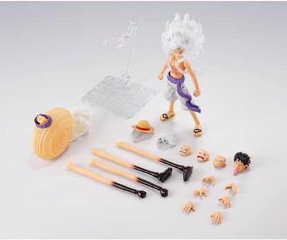 Bandai S.H. Figuarts: One Piece Monkey D. Luffy Gear 5 - Figure Articolata 16cm