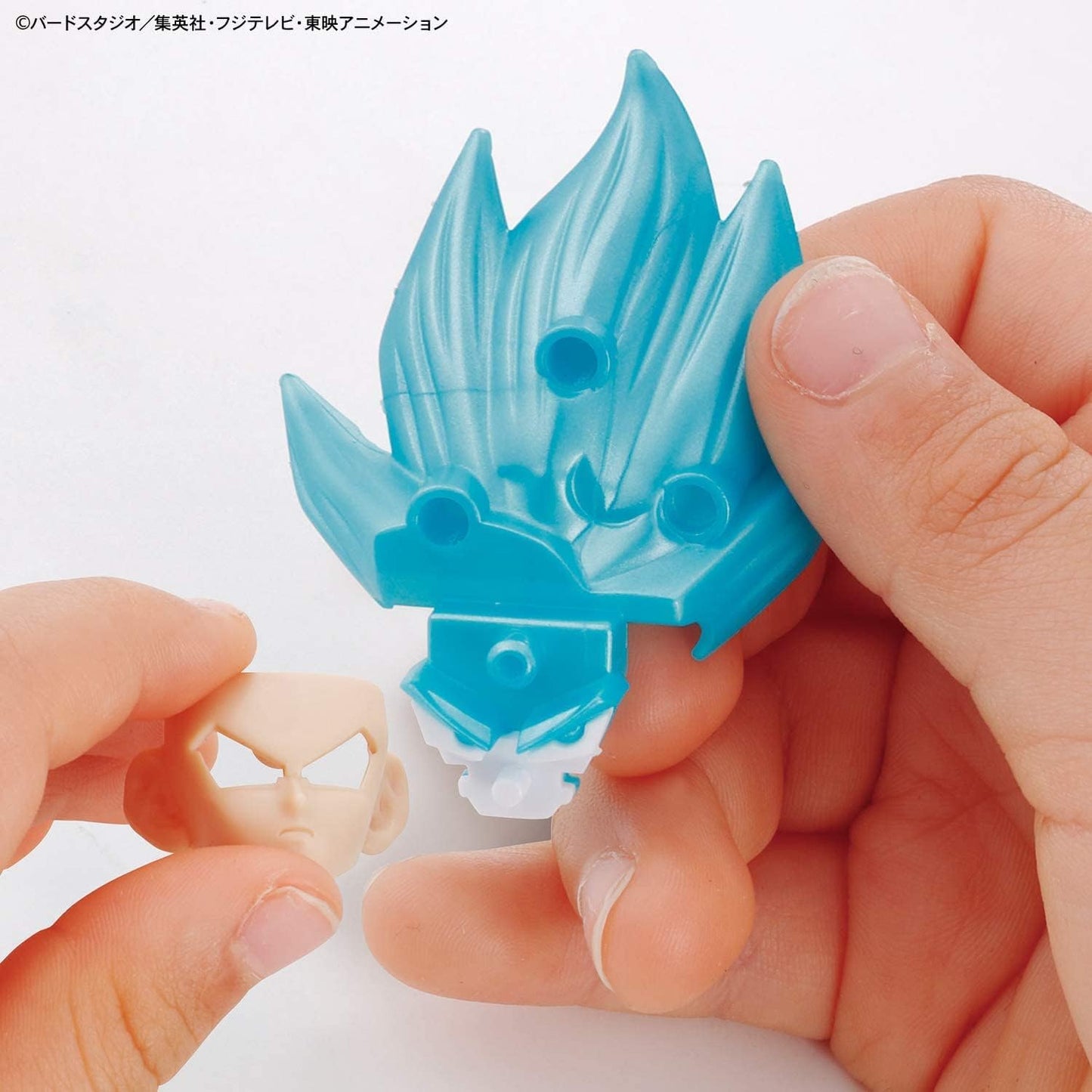 Bandai Dragon Ball Entry Grade Goku SSGSS Model Kit 14cm da Montare Snap Fit