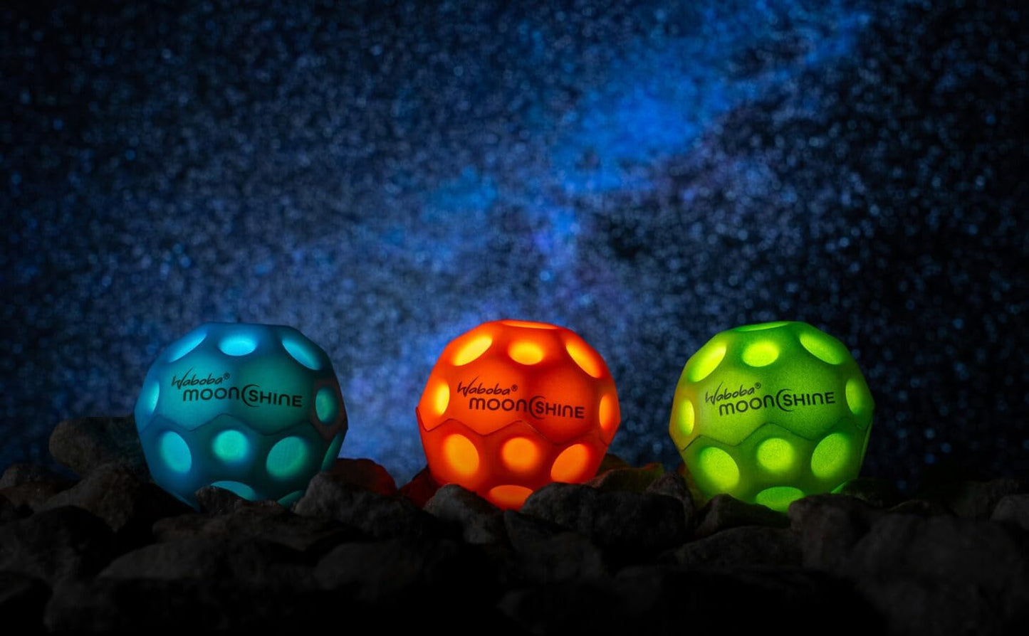 Waboba Pallina Moon Ball Moonshine Light Up 1pz Glow In The Dark Rimbalzante - 3 Colori - Light Up Moon Ball Led Hyper Bouncy - Extra Bounce Land Ball