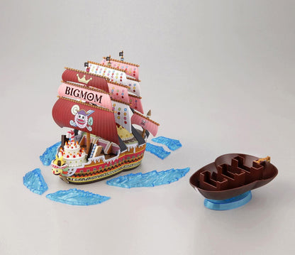 Bandai One Piece: Queen Mama Chanter Model Grand Ship Collection Model Kit 12cm