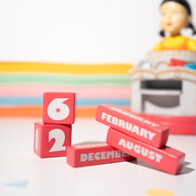 Calendario Perpetuo - Squid Game 3D in Resina Dipinta a Mano Serie Netflix Decorazione per Scrivania Fans: Regalo Gadget 12,1 x 15,5 x 12,1 cm