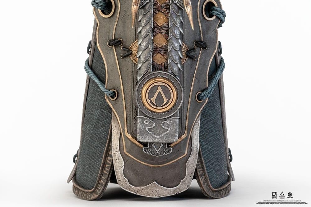 Assassin's Creed Shadows: Naoe Hidden Blade (Lama Celata) Figure 45cm