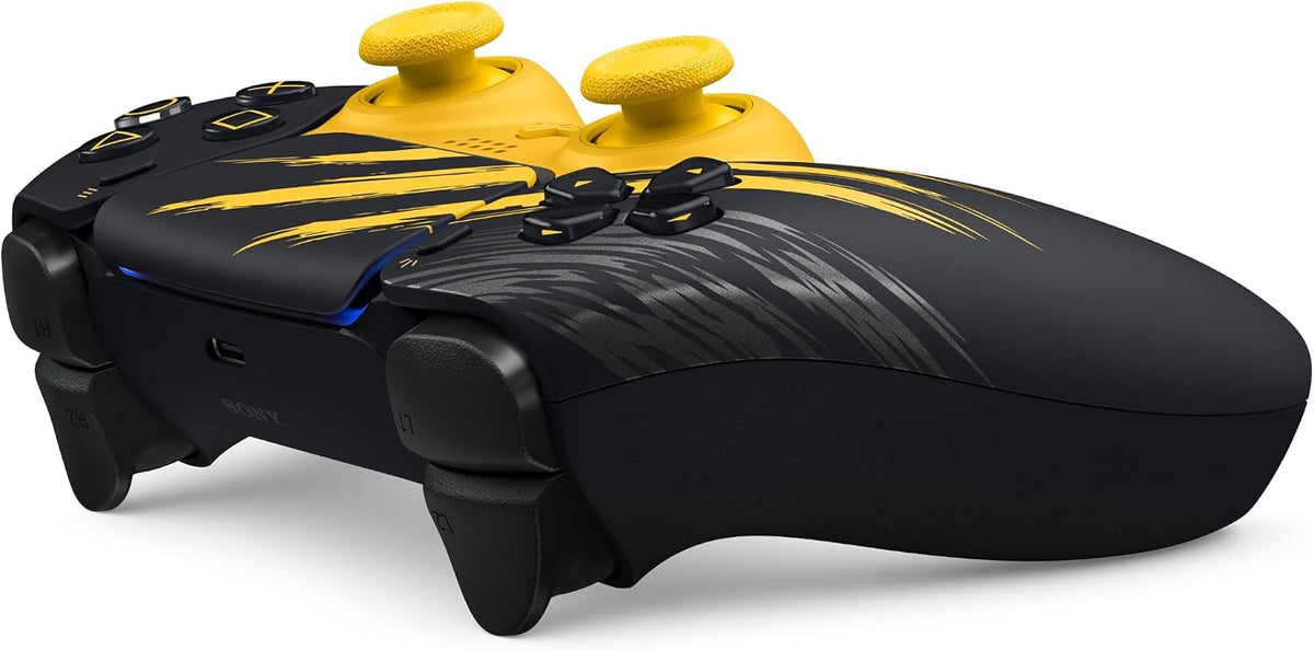 Sony Playstation 5 Dualsense PS5 Marvel's Wolverine Battle Yellow Limited Edition