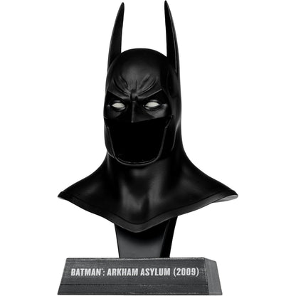 McFarlane Toys DC Direct - Batman Arkham Asylum - Cowl Replica 17,5 cm PVC Figure