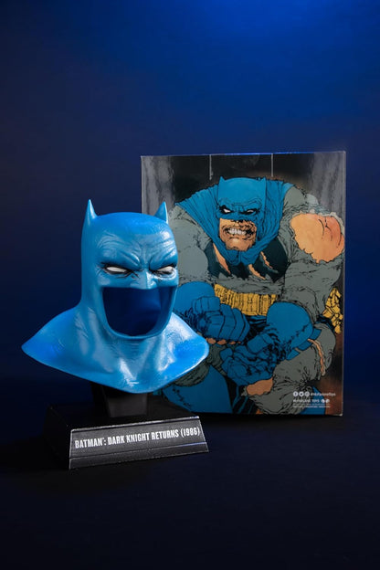 McFarlane Toys DC Direct - Batman: The Dark Knight Returns (1986) Cowl Replica 20 cm PVC Figure