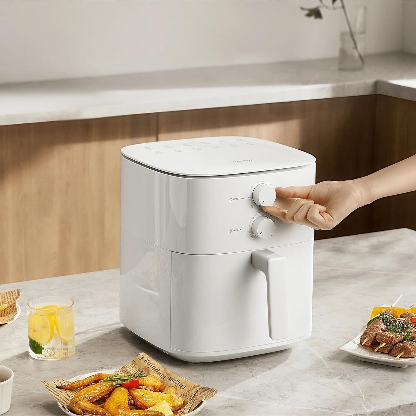 Xiaomi Air Fryer Essential 6L Friggitrice ad Aria Compatta 6L Bianca 1550W