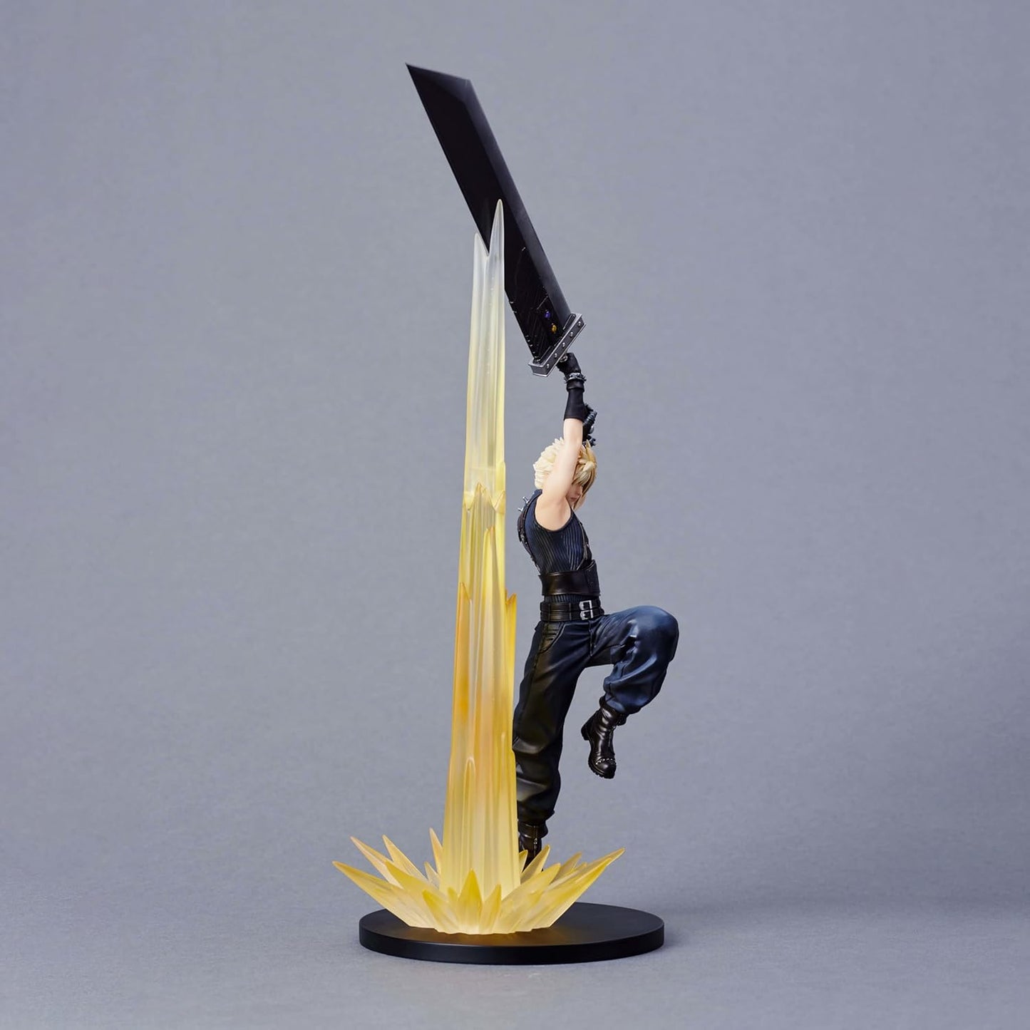 Square Enix Final Fantasy VII Rebirth: Cloud Strife (Limit Break Ascension) Figure PVC 30cm
