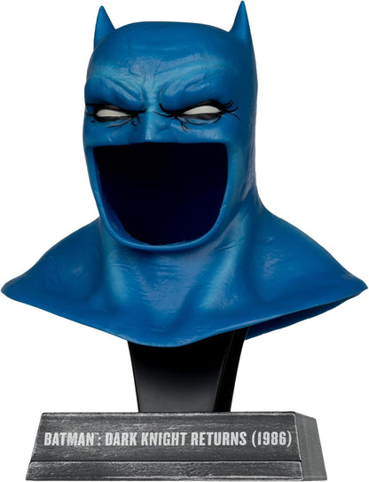 McFarlane Toys DC Direct - Batman: The Dark Knight Returns (1986) Cowl Replica 20 cm PVC Figure