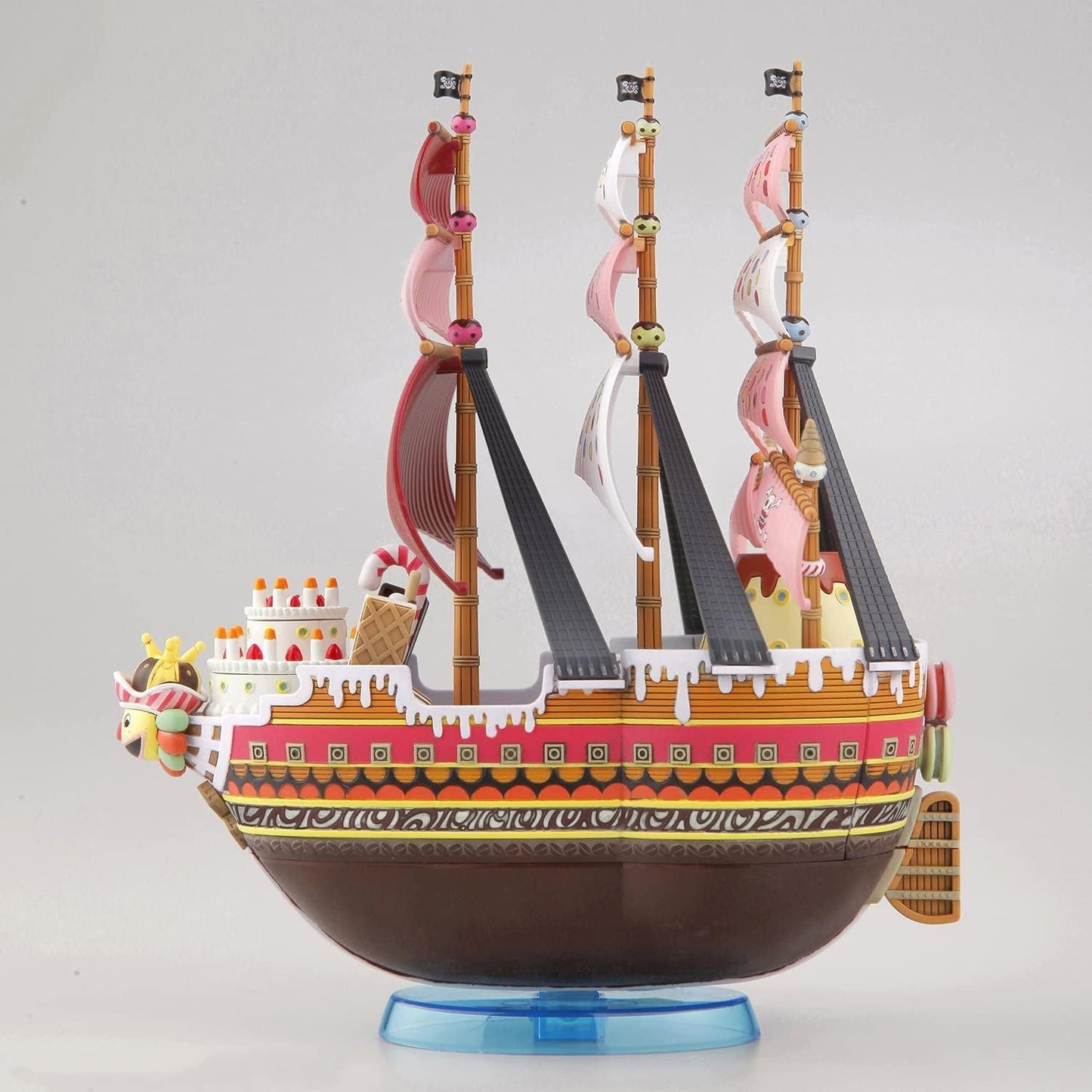 Bandai One Piece: Queen Mama Chanter Model Grand Ship Collection Model Kit 12cm