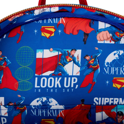 Funko Loungefly Warner Bros - Zainetto DC Superman Glow Full-Size Backpack