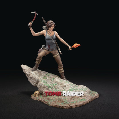 Dark Horse Deluxe: Tomb Raider - Lara Croft (Survivor Era) Statua Figure 28cm
