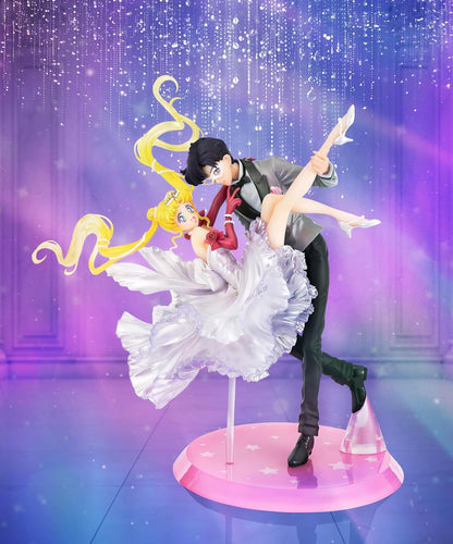 Bandai Tamashii Nations: Sailor Moon Usagi & Tuxedo Mask - Moonlight Glow Edition Figure PVC 24 cm FiguartsZERO