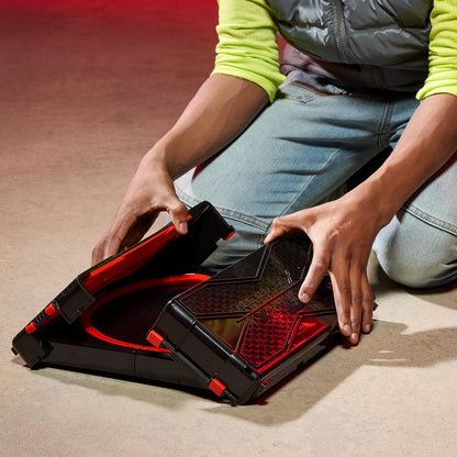 Hasbro - Beyblade X  Beystadium (Clash and Carry) Spring Stadium Arena Portatile