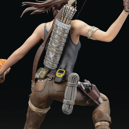 Dark Horse Deluxe: Tomb Raider - Lara Croft (Survivor Era) Statua Figure 28cm