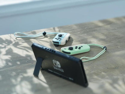 Nintendo Switch Console Portatile 1.1 + Animal Crossing: New Horizons Special Ed