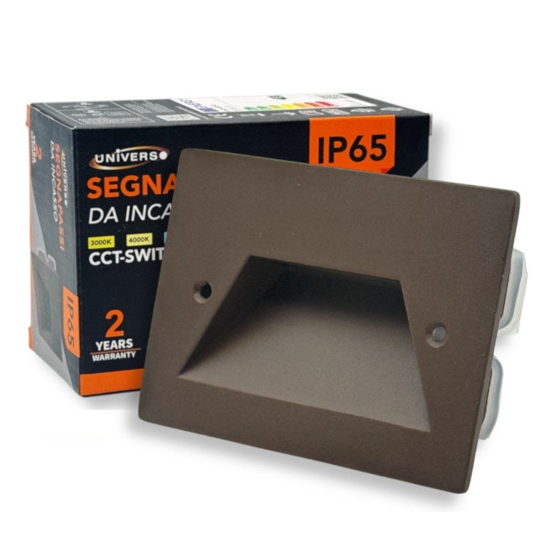 Universo Es49-G3c Punto Luce Segnapasso Rettangolare Led ad Incasso Cambia Colore CCT 3in1 da 3w 24° Da Esterno Ip65 Scatola 503 per Scale Giardino - Ruggine/Marrone