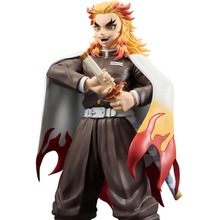 Banpresto Grandista Demon Slayer: Kyojuro Rengoku Statua Da Collezione - Figure 24cm PVC