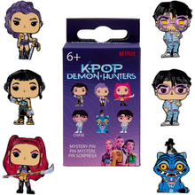 Funko K-Pop Demon Hunters: Mystery Pin Loungefly - Blind Box Spilla Smaltata (1pz)