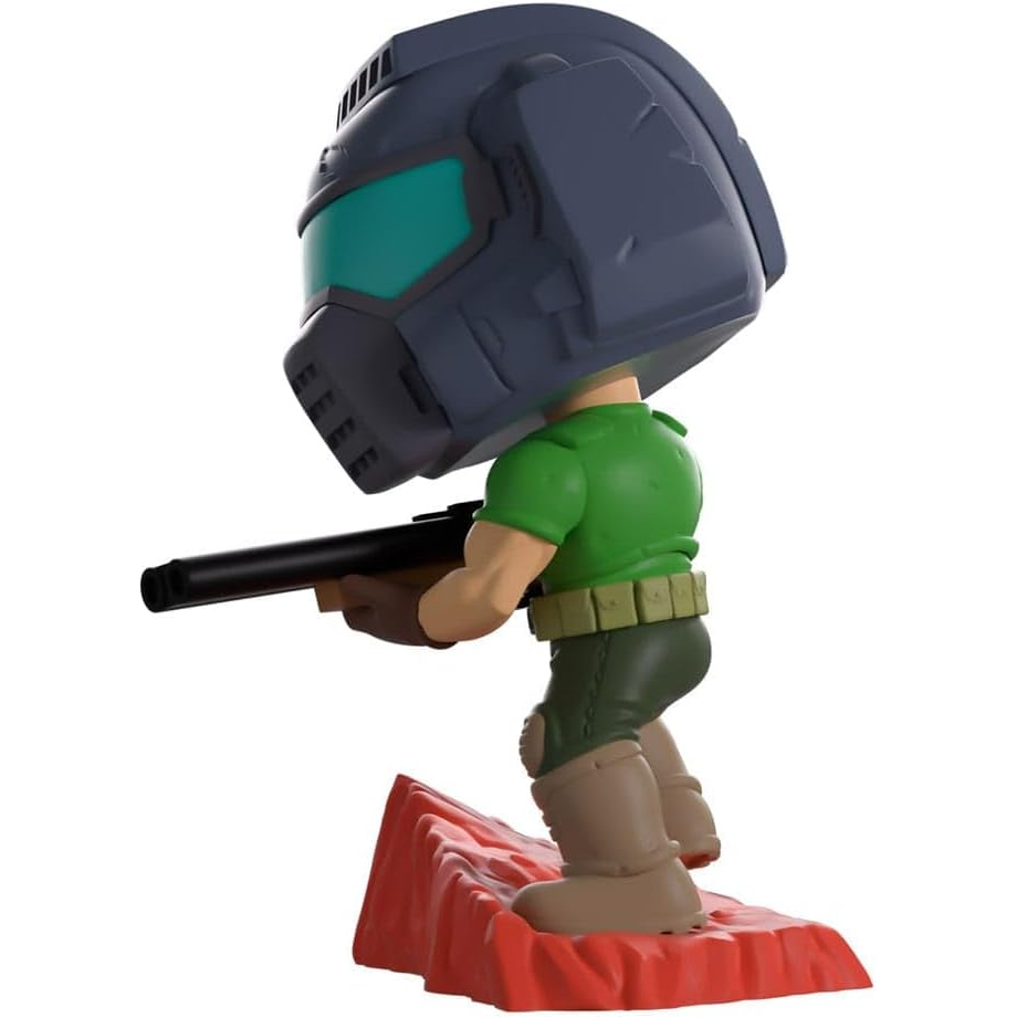 You Tooz Videogames Doom - Doom Guy With Shootgun Vinyl Figure 13 cm