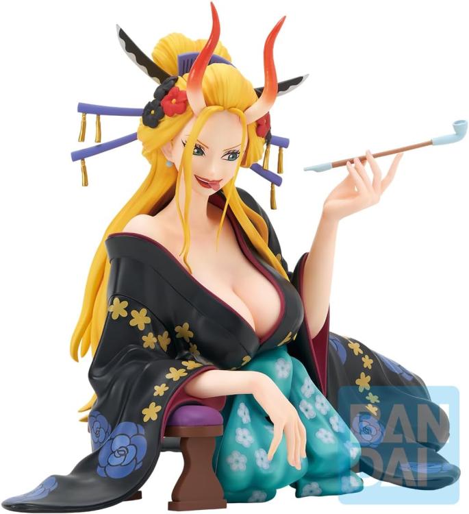 BANDAI ONE PIECE ICHIBANSHO TOBIROPPO BLACK MARIA ACTION FIGURE PVC STATUETTA