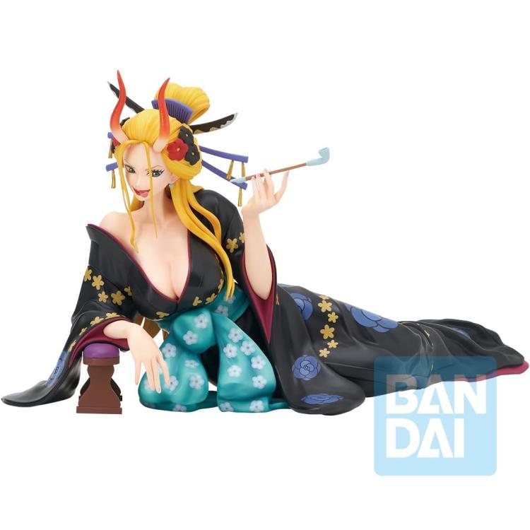 BANDAI ONE PIECE ICHIBANSHO TOBIROPPO BLACK MARIA ACTION FIGURE PVC STATUETTA