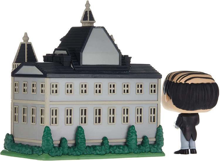 Funko Pop ! Town The Batman Alfred Pennyworth With Wayne Manor 13 Vinyl Figure