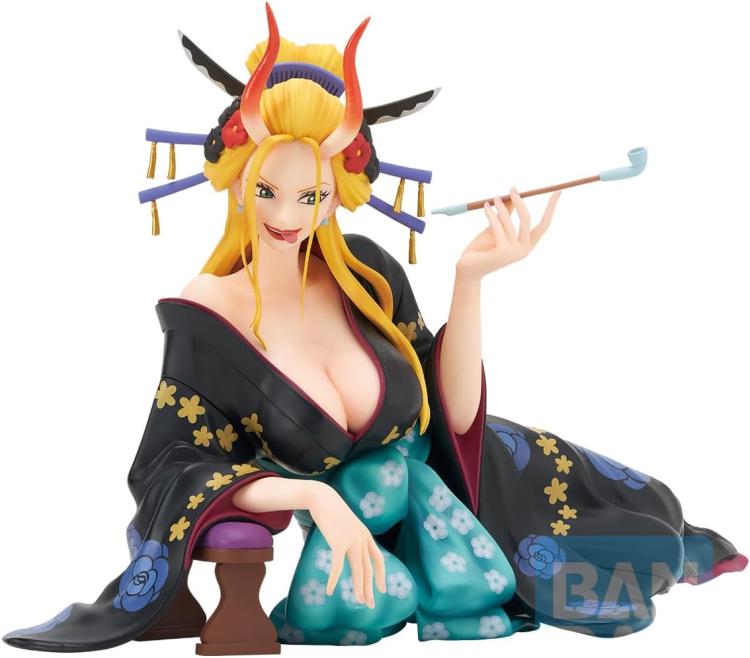 BANDAI ONE PIECE ICHIBANSHO TOBIROPPO BLACK MARIA ACTION FIGURE PVC STATUETTA