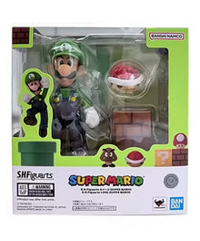 Bandai S.H. Figuarts - Super Mario - Luigi Action Figure da Collezione - 13 cm
