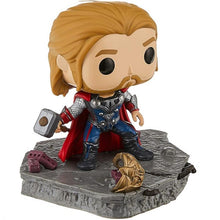 Funko Pop ! Marvel Avengers Deluxe Thor (587) Special Edition Bobble-Head