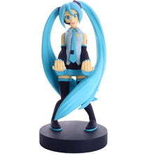 Cable Guys (Fortnite) Hatsune Miku Statuetta Base Ricarica Smartphone Controller