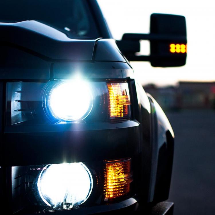 COPPIA LAMPADE X3 LED HEADLIGHT H4 LED CREE 6500K 6000 LUMEN 12V XENON FARI AUTO